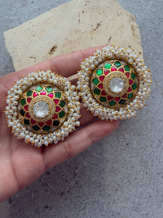 NAYRAA STUD EARRINGS
