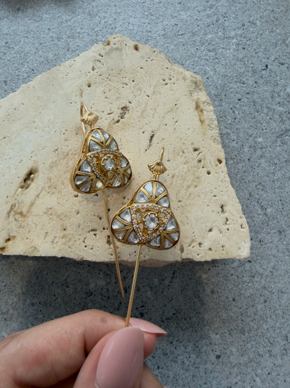 AYATI PIN