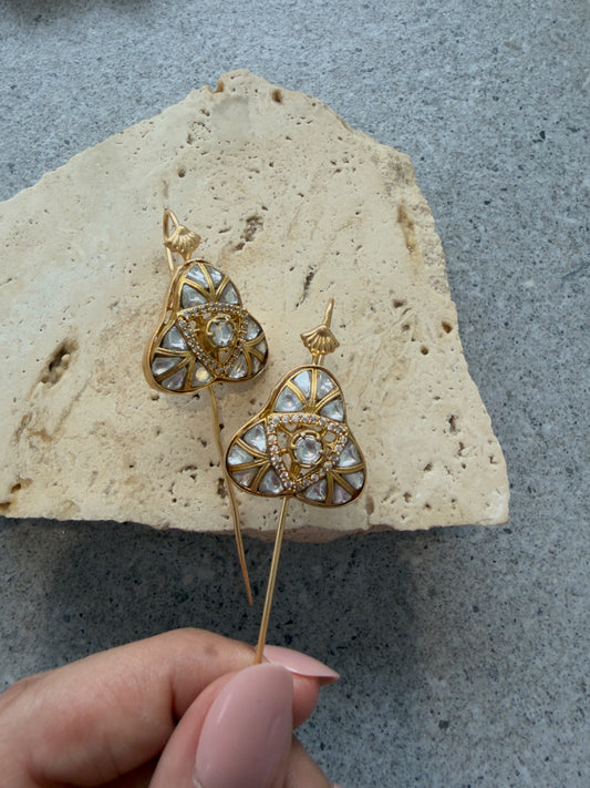 AYATI PIN