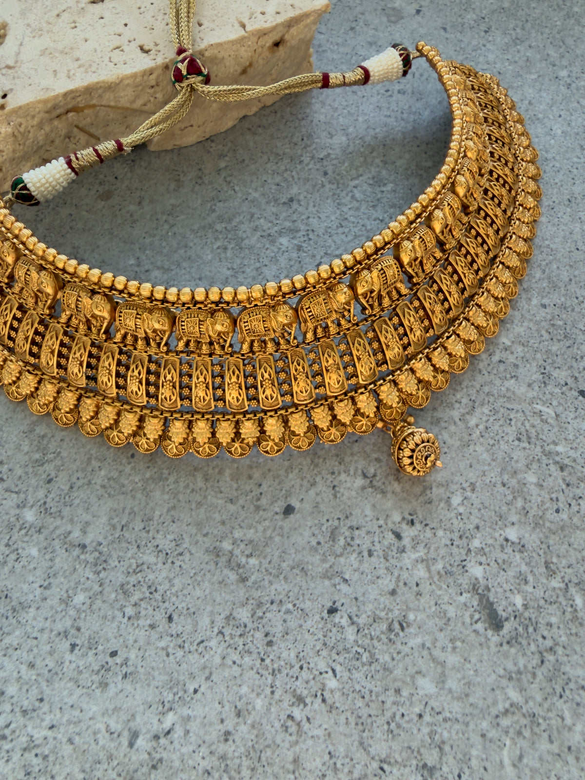 KAINAAT CHOKER SET
