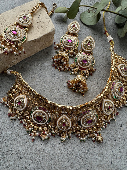 REVA NECKLACE SET
