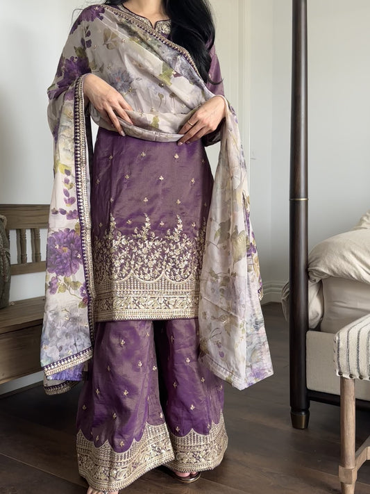 AMEYA SUIT SET